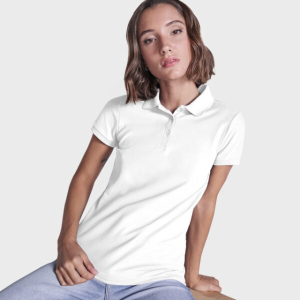 Polera Pique Mujer Pegaso Blanco Premium